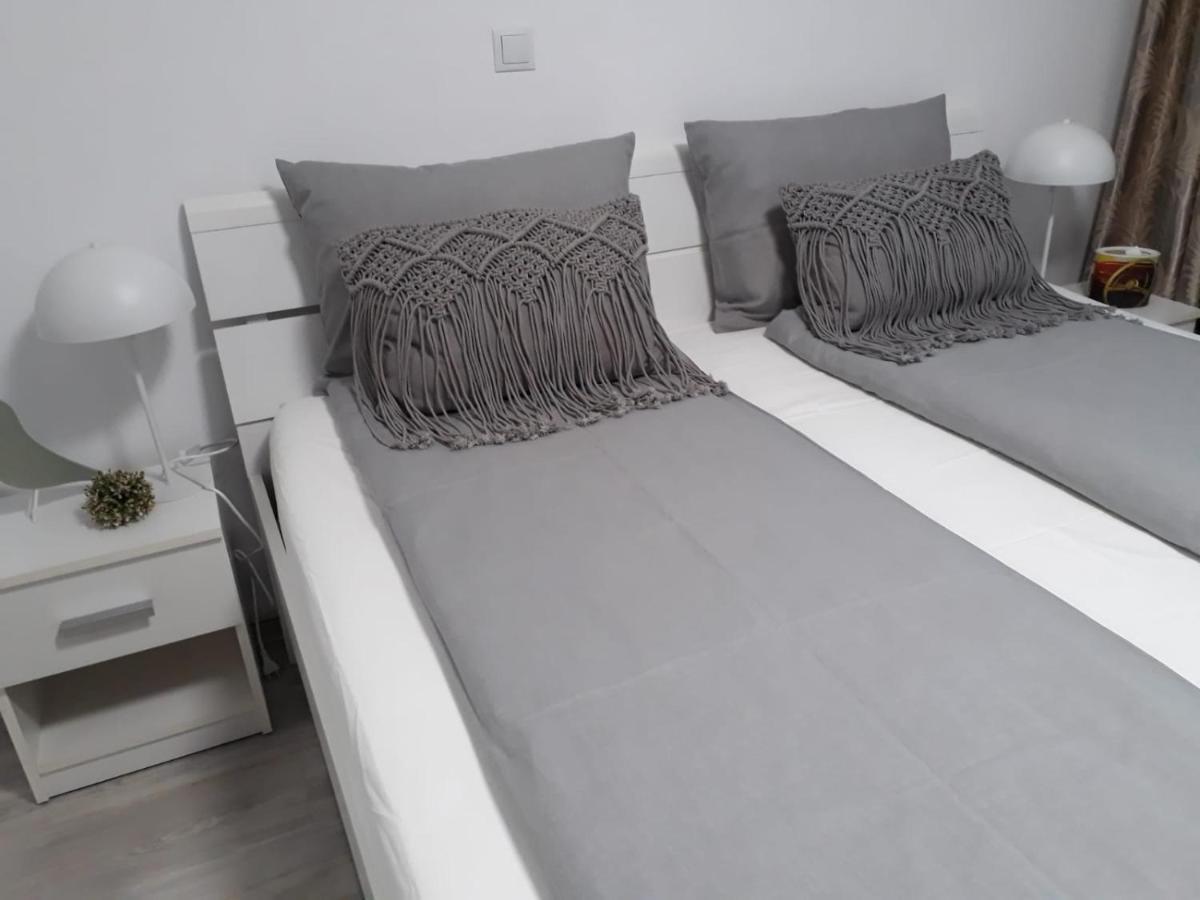 Mia Residence 锡比乌 外观 照片
